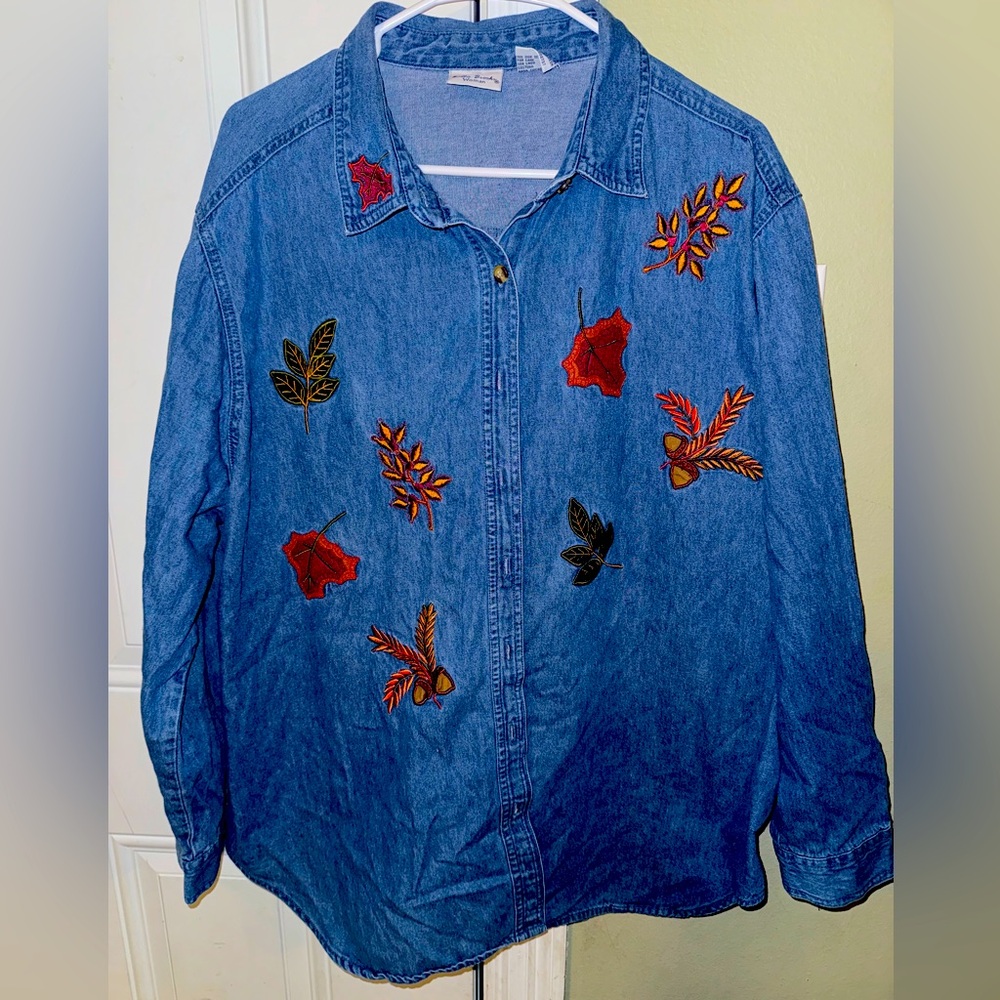 Vintage Bobbie Brooks DENIM Button Up Embroidered Shirt Sz 22/24W 100% cotton